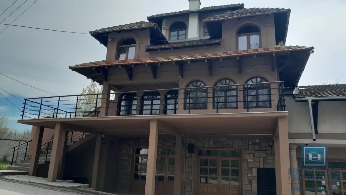 Prodaja, ugostiteljski objekat, 1500m², Donji Krčin, Varvarin