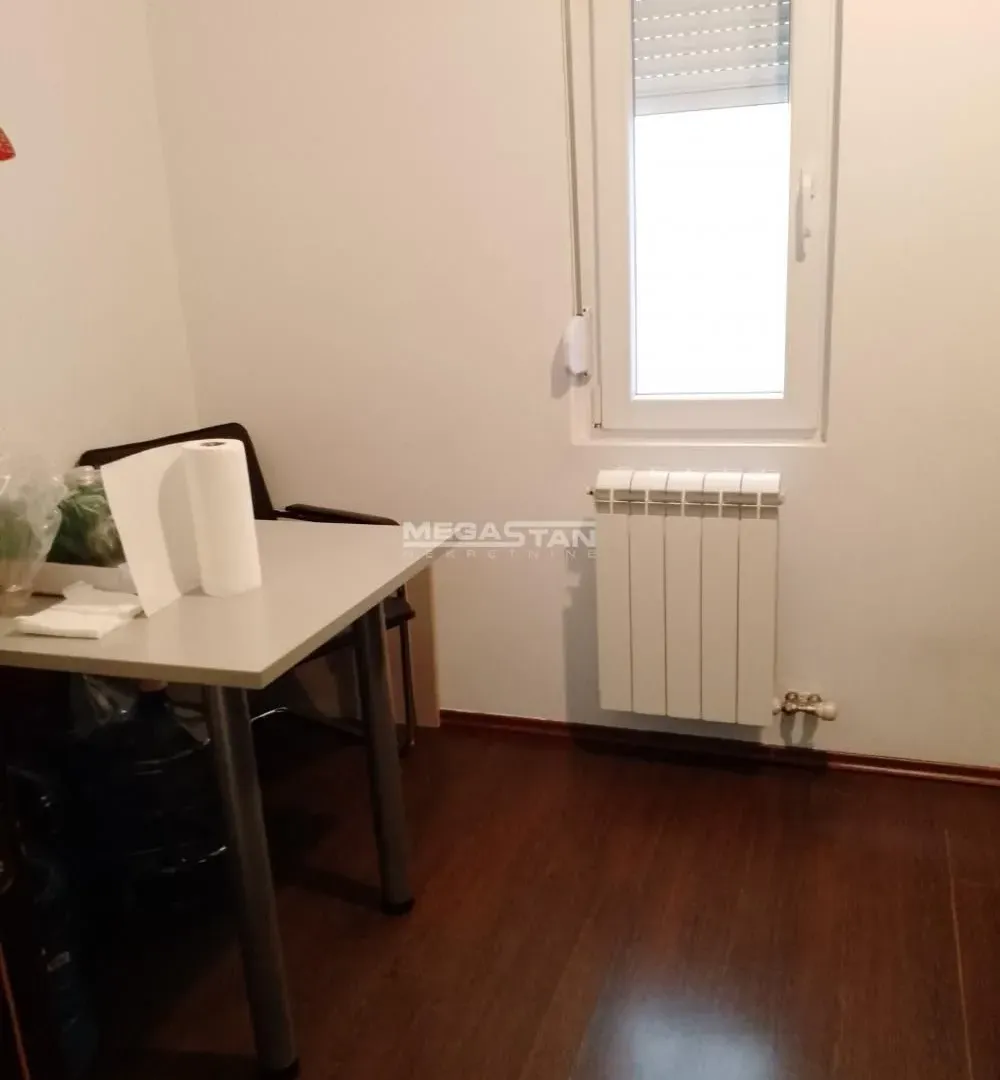 Sale, office space, 87m², Lekino Brdo, Voždovac Sve Podlokacije