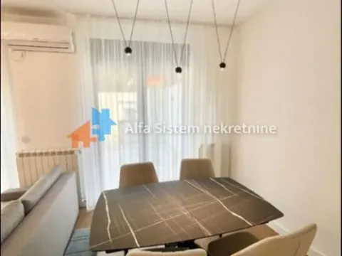 Rent, two bedroom apartment, 60m², Vračar Sve Podlokacije, Beograd - image 7