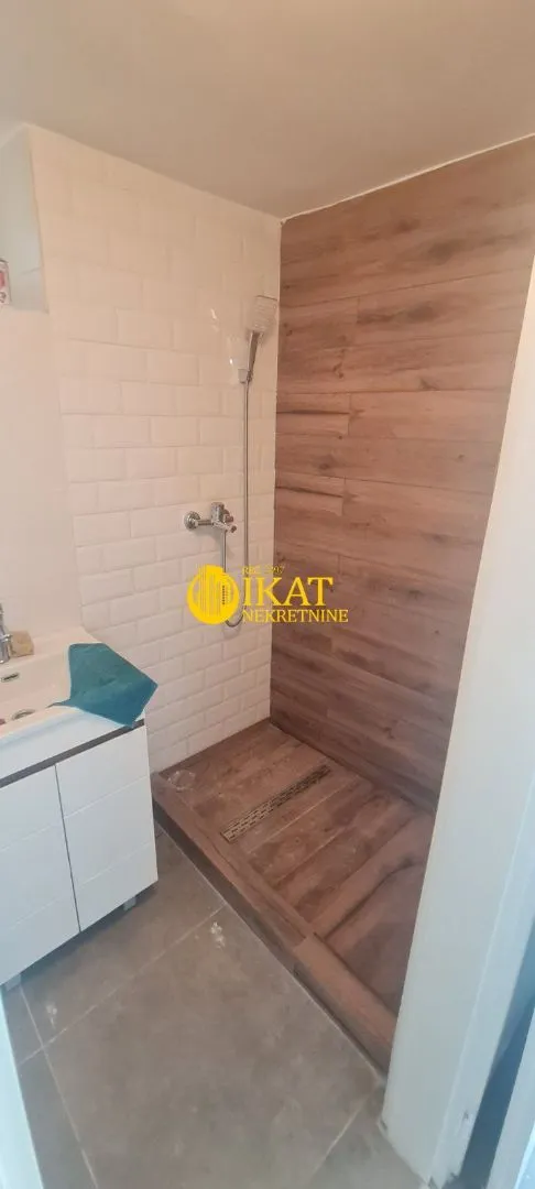 Prodaja, stan, 127m², Slavija, Vračar Sve Podlokacije