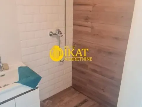 Prodaja, stan, 127m², Slavija, Vračar Sve Podlokacije - image 9
