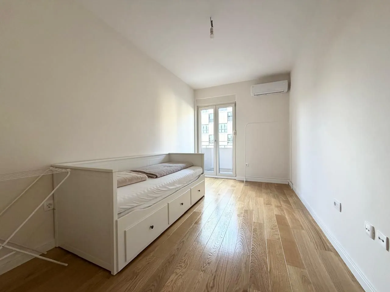 Prodaja, dvosoban stan, 68m², Central Point, Podgorica