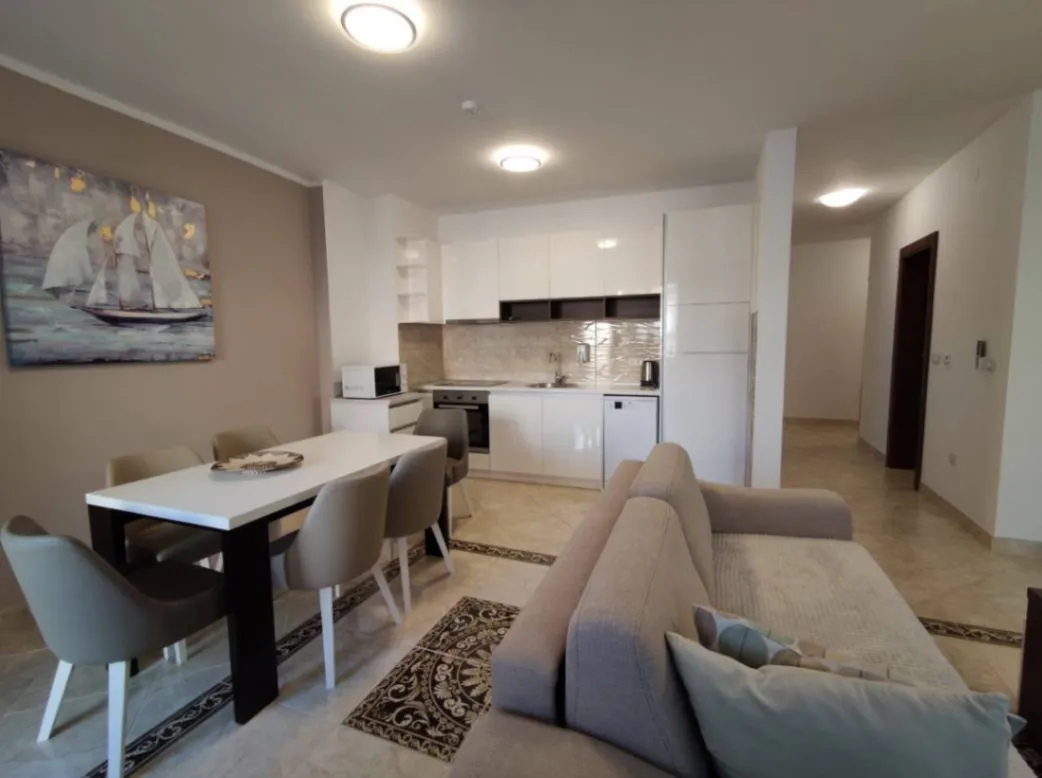 Rent, apartment, 60m², Bečići, Budva