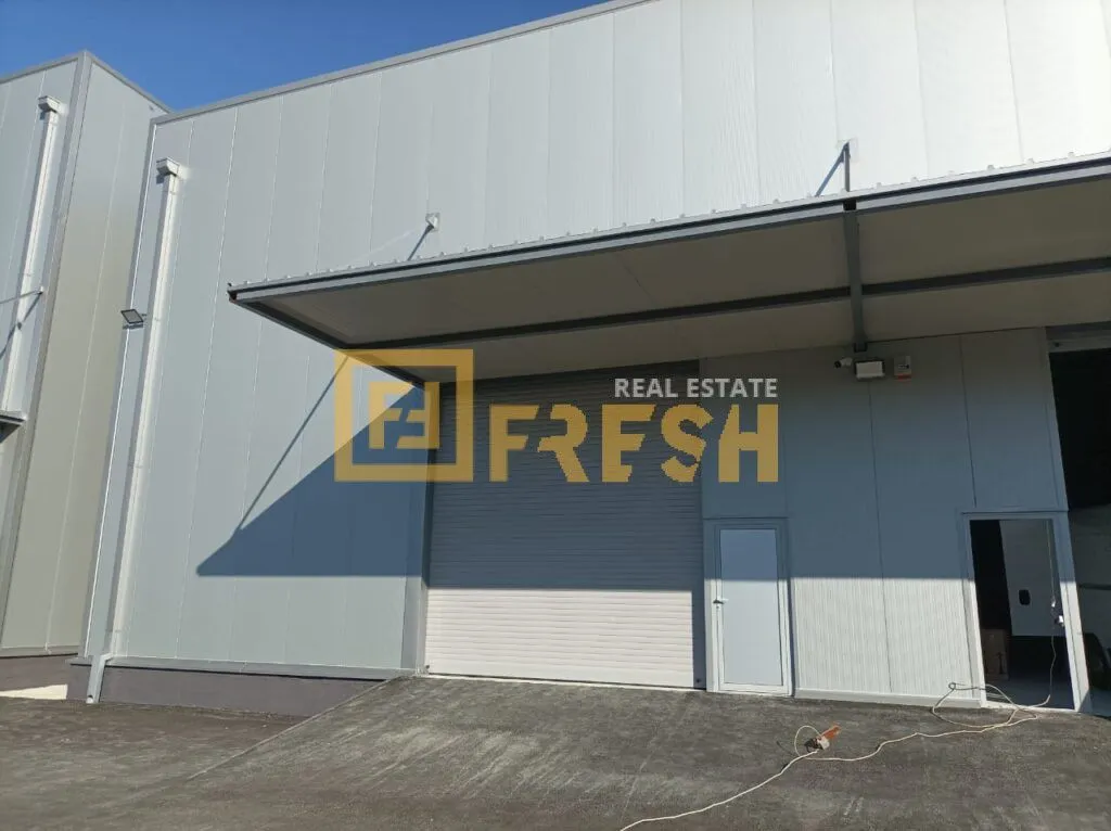 Rent, office space, 200m², Danilovgrad, Crna Gora