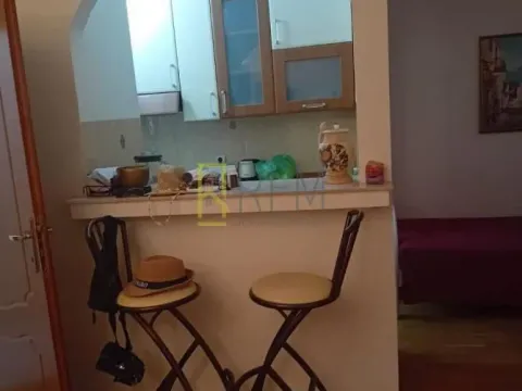 Sale, one bedroom apartment, 45m², Podkošljun, Budva - image 5