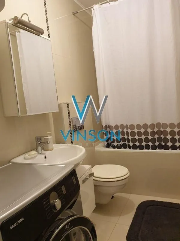 Izdavanje, jednosoban stan, 44m², Centar, Novi Sad