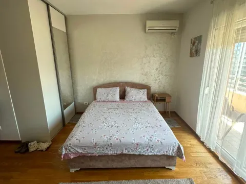 Prodaja, stan, 33m², City Kvart, Podgorica - image 2