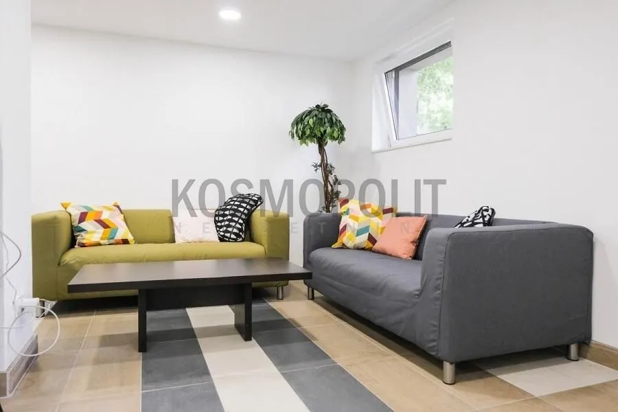 Sale, office space, 315m², Voždovac Sve Podlokacije, Beograd