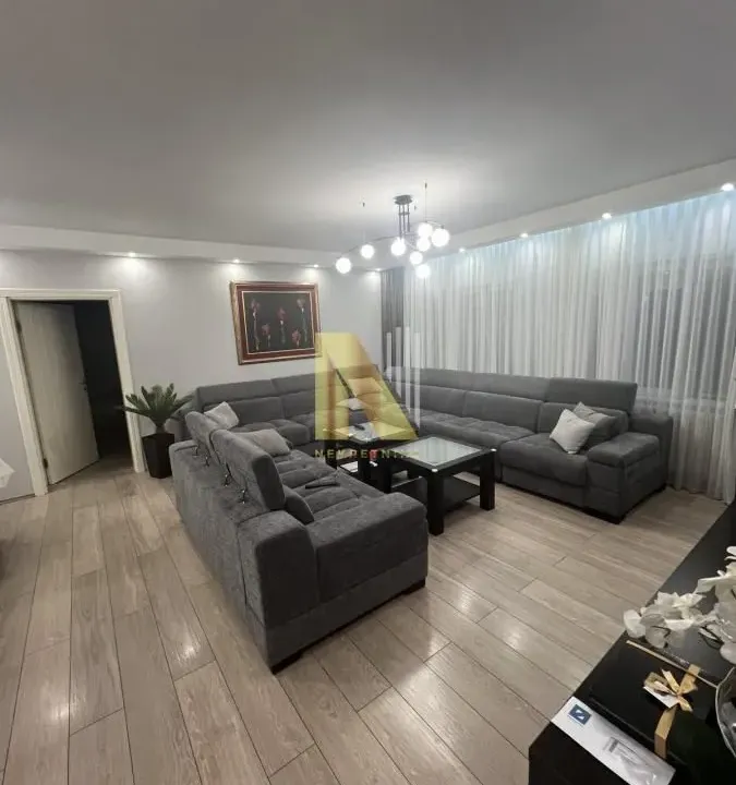 Sale, four bedroom apartment, 105m², Centar, Novi Sad