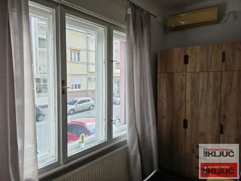 Rent, one bedroom apartment, 32m², Centar, Novi Sad - image 4