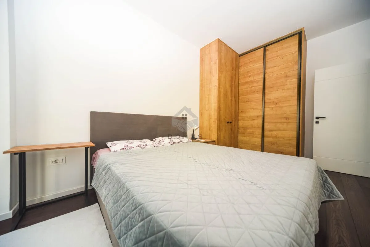 Izdavanje, jednosoban stan, 47m², Vezirov Most, Podgorica