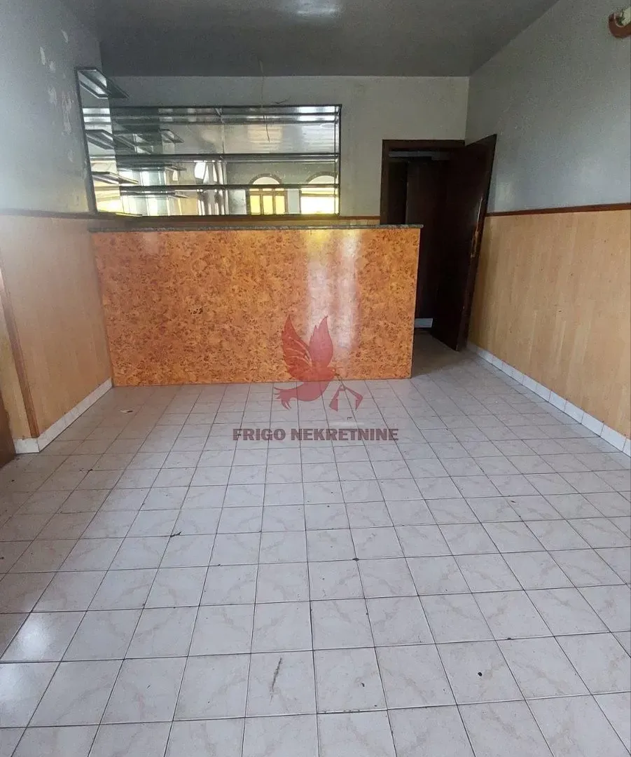 Prodaja, kuća, 997m², Rabrovac, Mladenovac