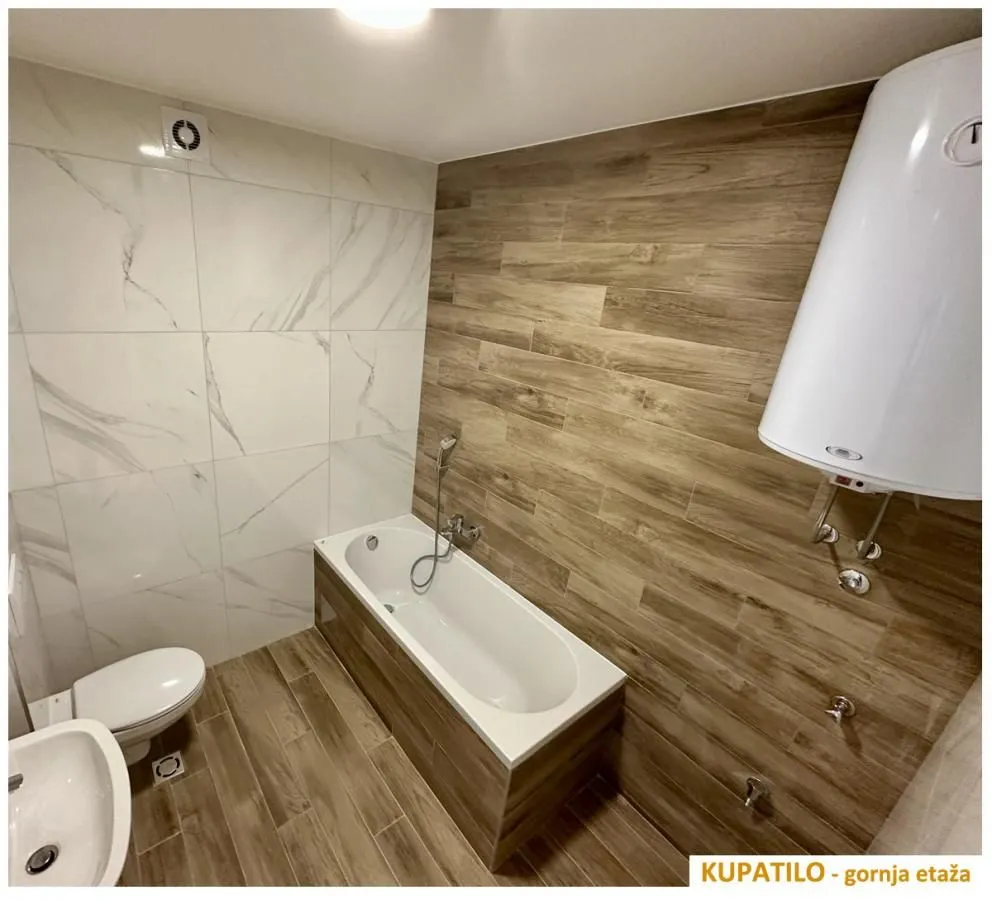 Prodaja, četvorosoban stan, 113m², Telep, Novi Sad Sve Podlokacije