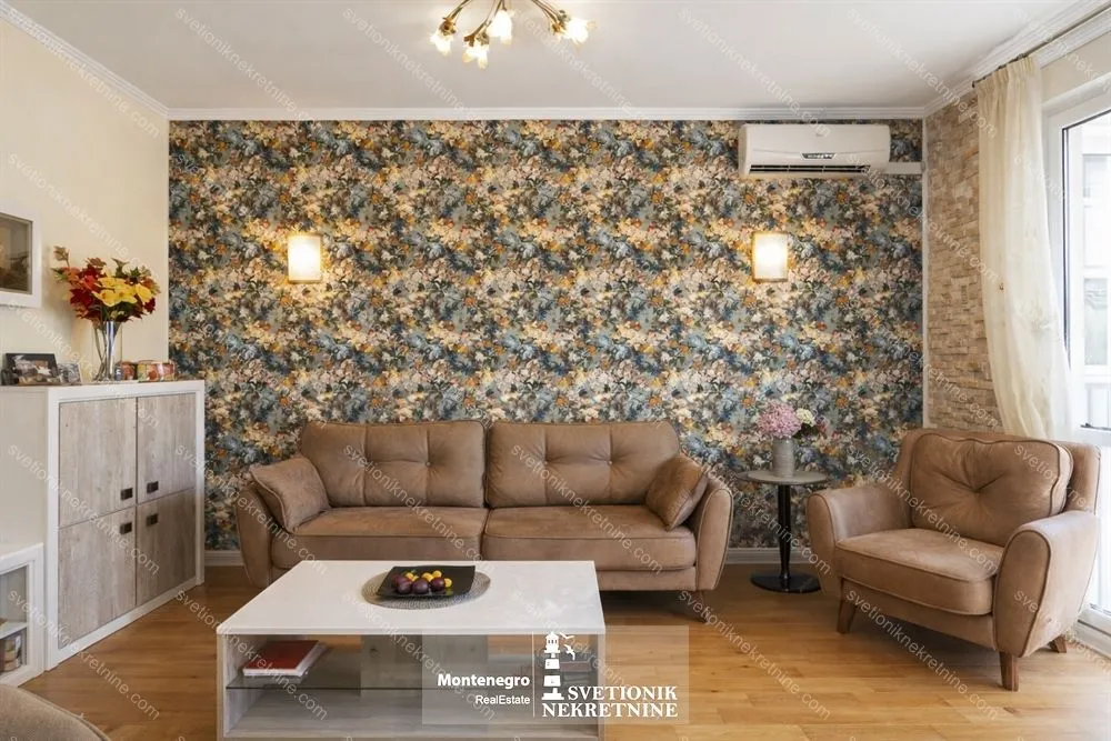 Prodaja, jednosoban stan, 60m², Centar, Podgorica