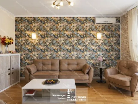 Prodaja, jednosoban stan, 60m², Centar, Podgorica - image 1