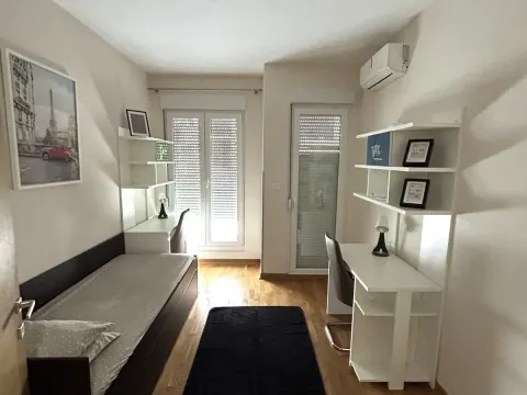 Izdavanje, dvosoban stan, 64m², City Kvart, Podgorica - image 6