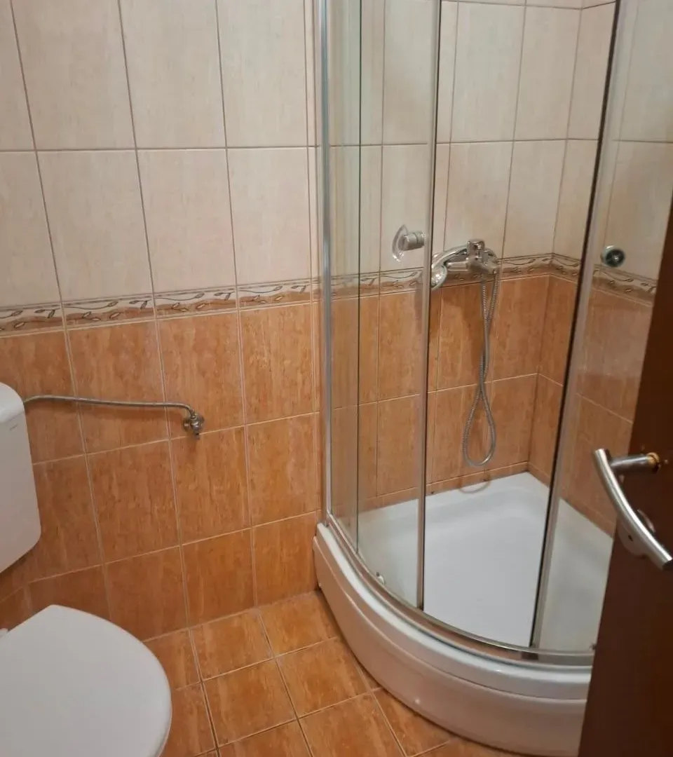 Rent, one bedroom apartment, 33m², Pržice, Kotor