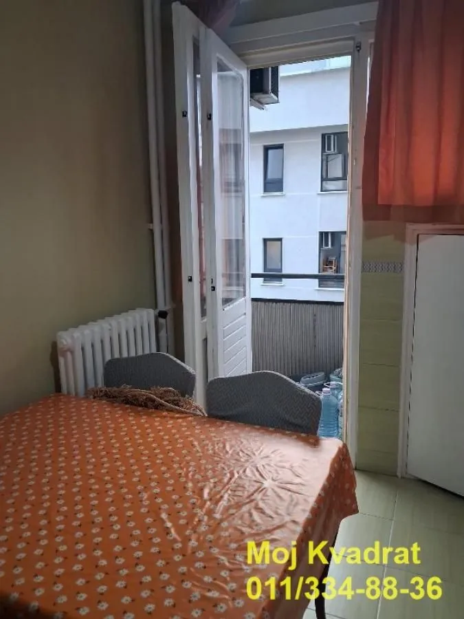 Izdavanje, dvosoban stan, 58m², Crveni Krst, Beograd