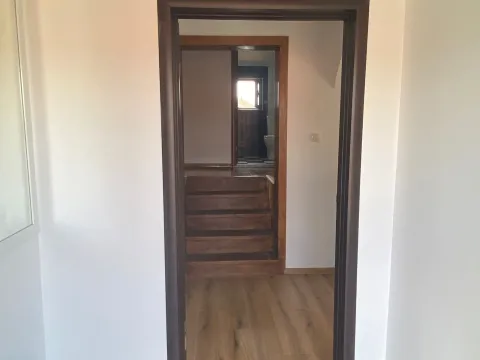 Rent, house, 85m², Zagorič, Podgorica - image 3
