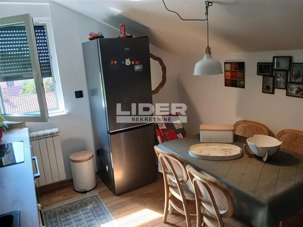 Sale, apartment, 150m², Uciteljsko Naselje, Zvezdara Sve Podlokacije