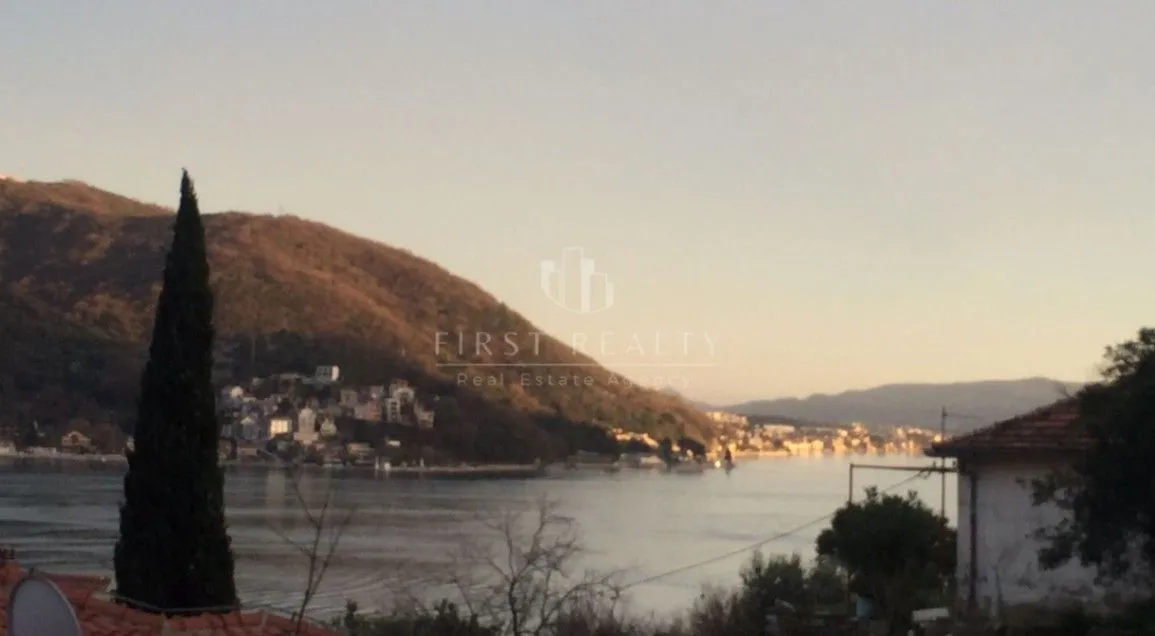 Prodaja, jednosoban stan, 48m², Kamenari, Herceg Novi