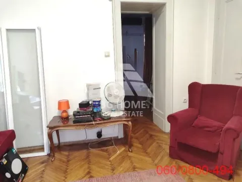 Izdavanje, trosoban stan, 70m², Savski Venac, Beograd - image 7
