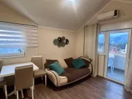 Prodaja, jednosoban stan, 50m², Centar, Tivat - image 2