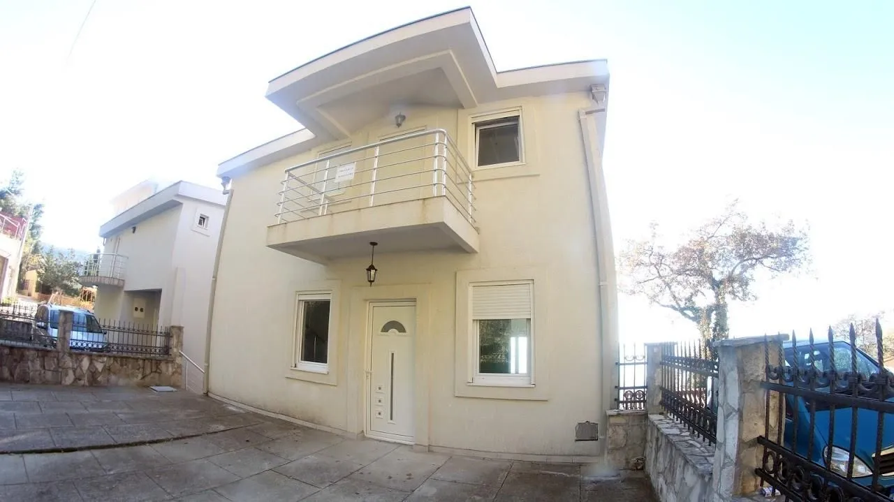 House 327m² with Sea View, Kruče, Ulcinj 3