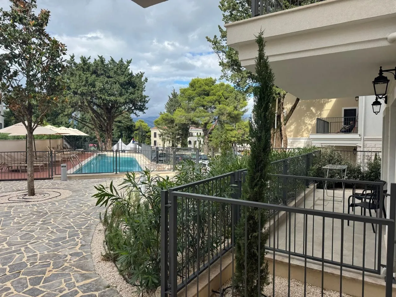 Rent, three bedroom apartment, 186m², Luštica Bay, Tivat