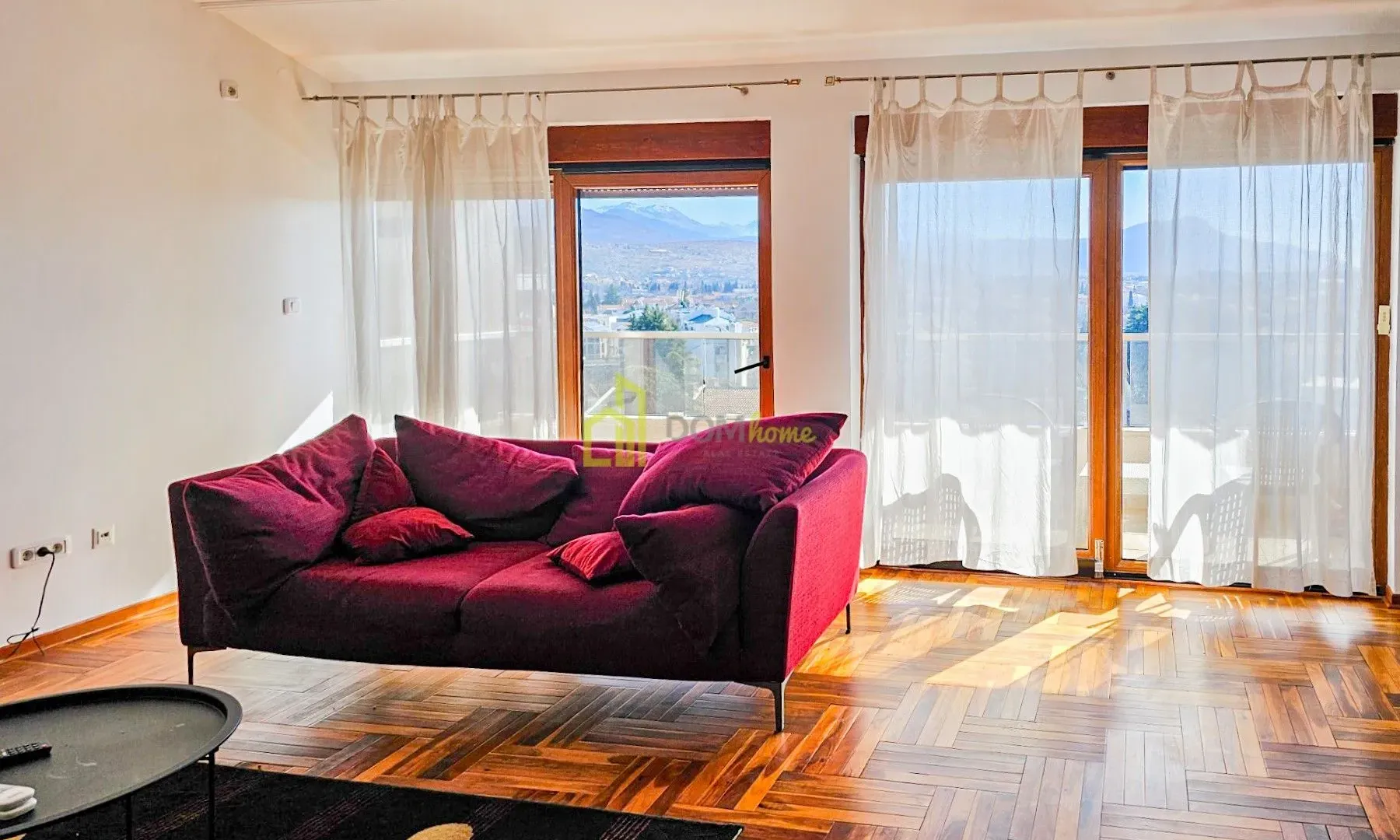 Sale, five bedroom apartment, 175m², Gorica C, Podgorica