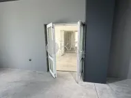 Izdavanje, poslovni prostor, 830m², Pančevo, Srbija - image 6