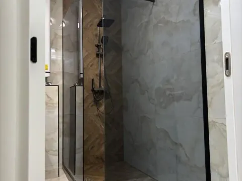 Sale, three bedroom apartment, 75m², Južni Bulevar, Vračar Sve Podlokacije - image 7