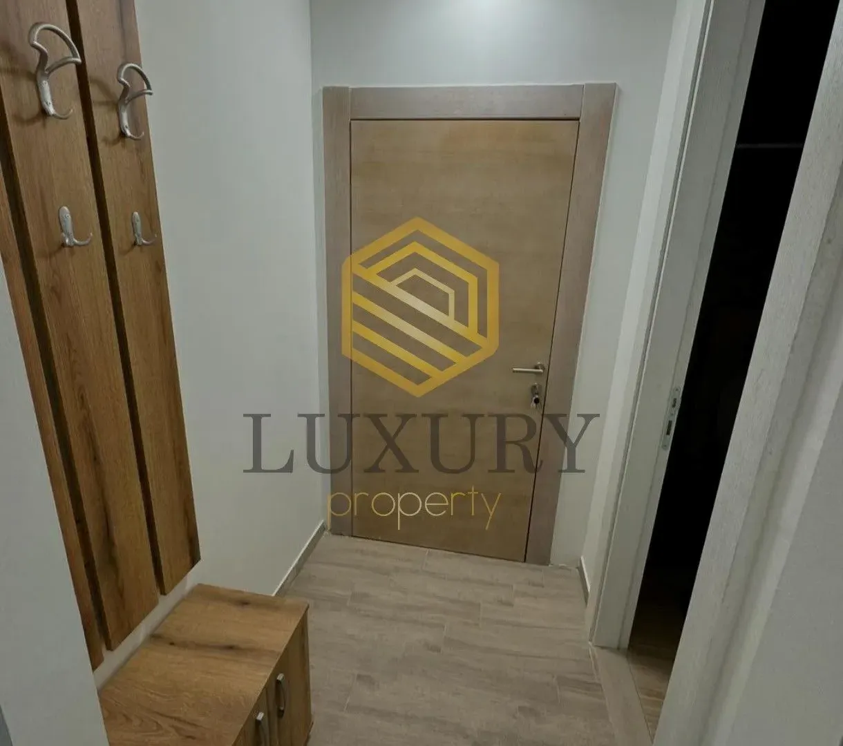 Prodaja, garsonjera, 30m², Blok 9, Podgorica