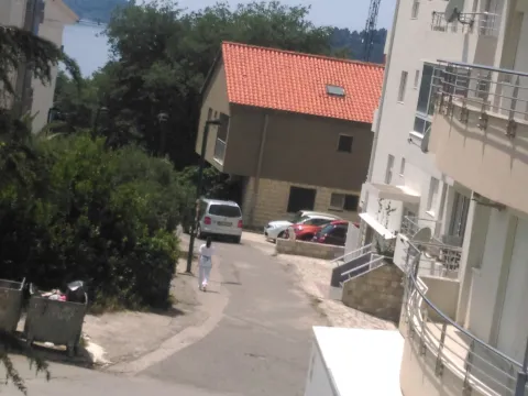 Sale, house, 140m², Bečići, Budva - image 1