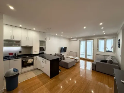 Rent, three bedroom apartment, 71m², Lekino Brdo, Voždovac Sve Podlokacije