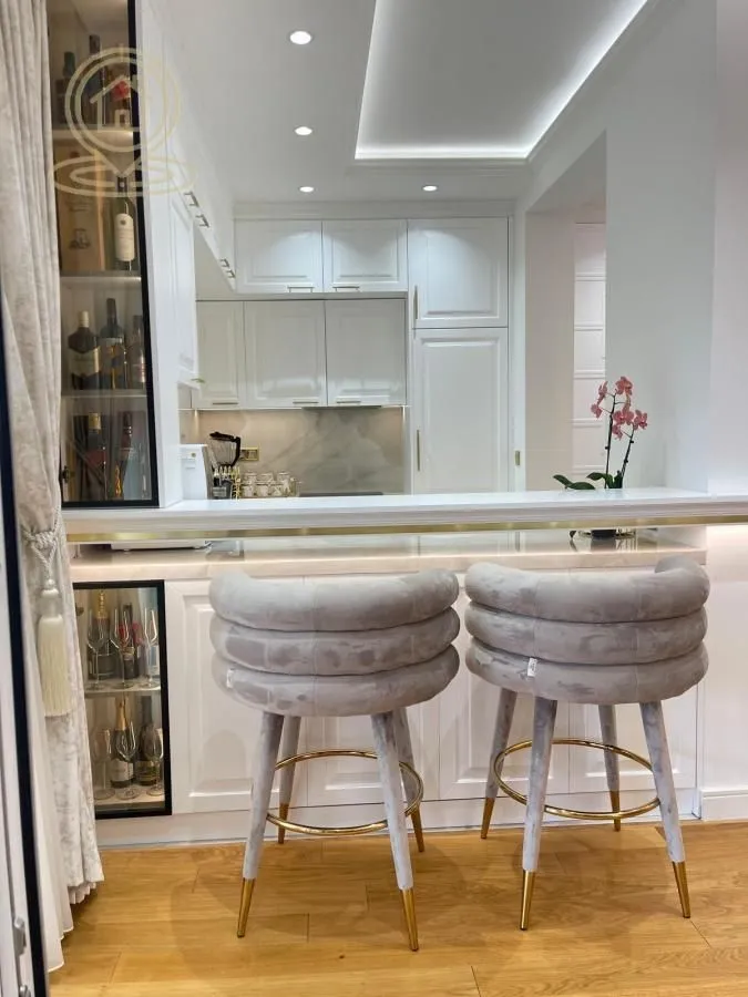 Prodaja, četvorosoban stan, 175m², Savski Venac, Beograd