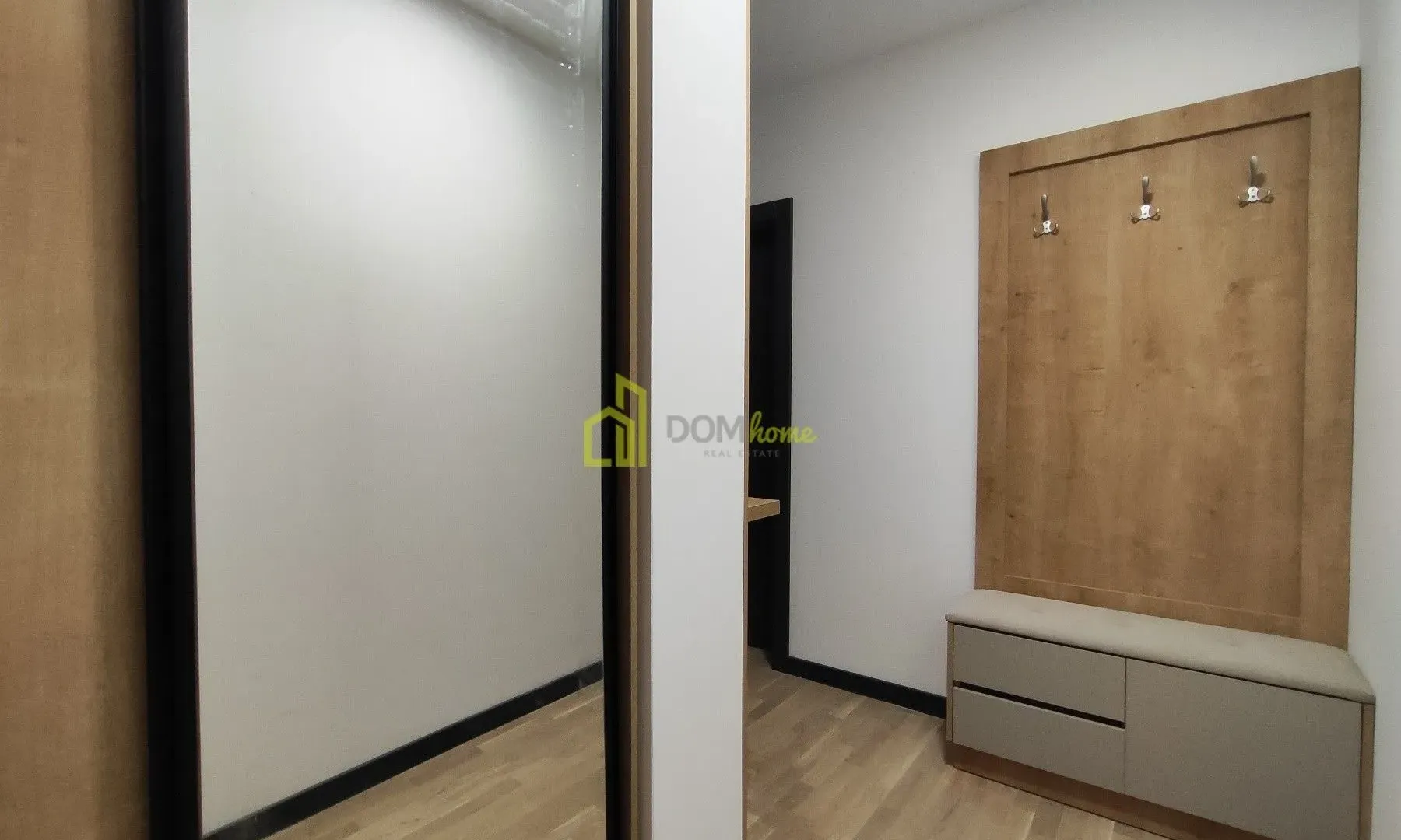 Izdavanje, dvosoban stan, 71m², Gorica C, Podgorica