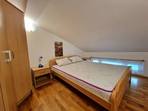Izdavanje, dvosoban stan, 60m², Budva, Crna Gora - image 4