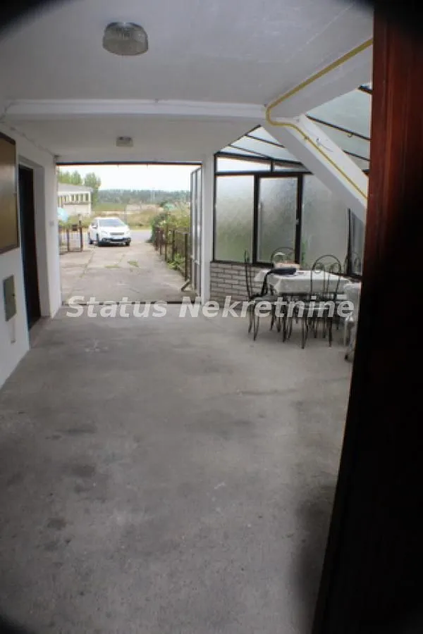 Rent, house, 100m², Rakovac, Novi Sad Sve Podlokacije