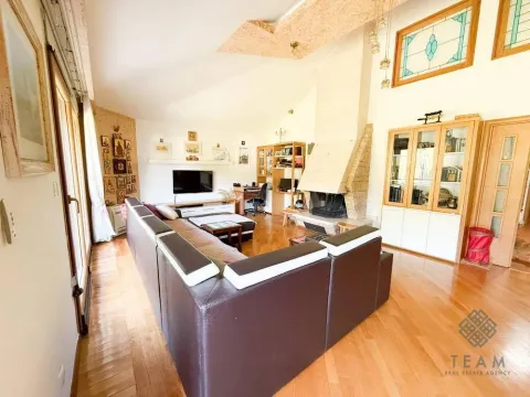 Prodaja, trosoban stan, 136m², Centar, Podgorica - image 3