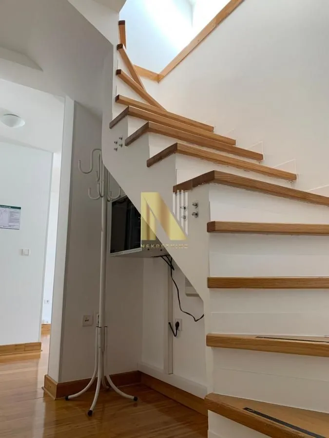 Rent, office space, 86m², Grbavica, Novi Sad Sve Podlokacije