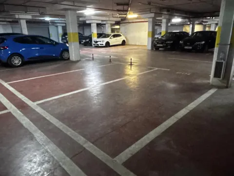 Rent, parking/garage, 12m², Zagorič, Podgorica - image 1