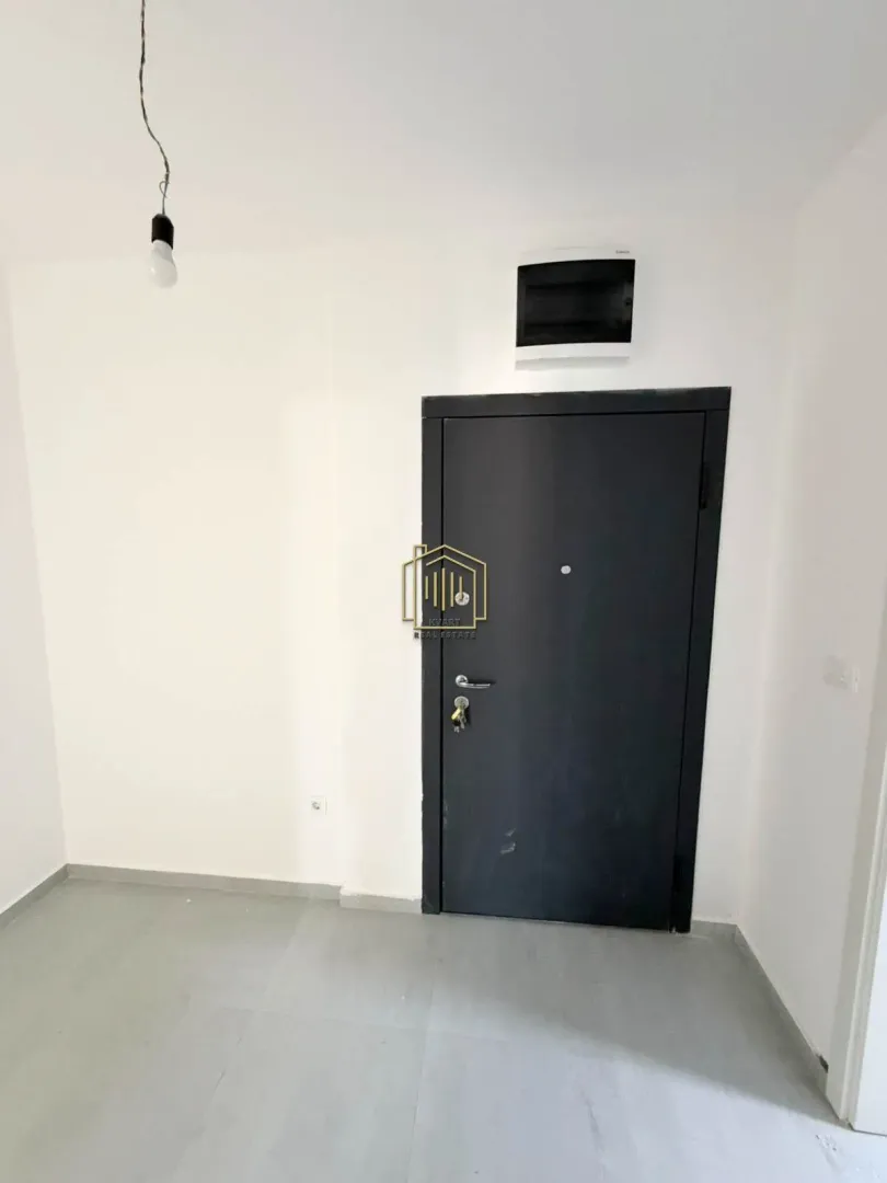 Rent, three bedroom apartment, 112m², Stari Aerodrom, Podgorica