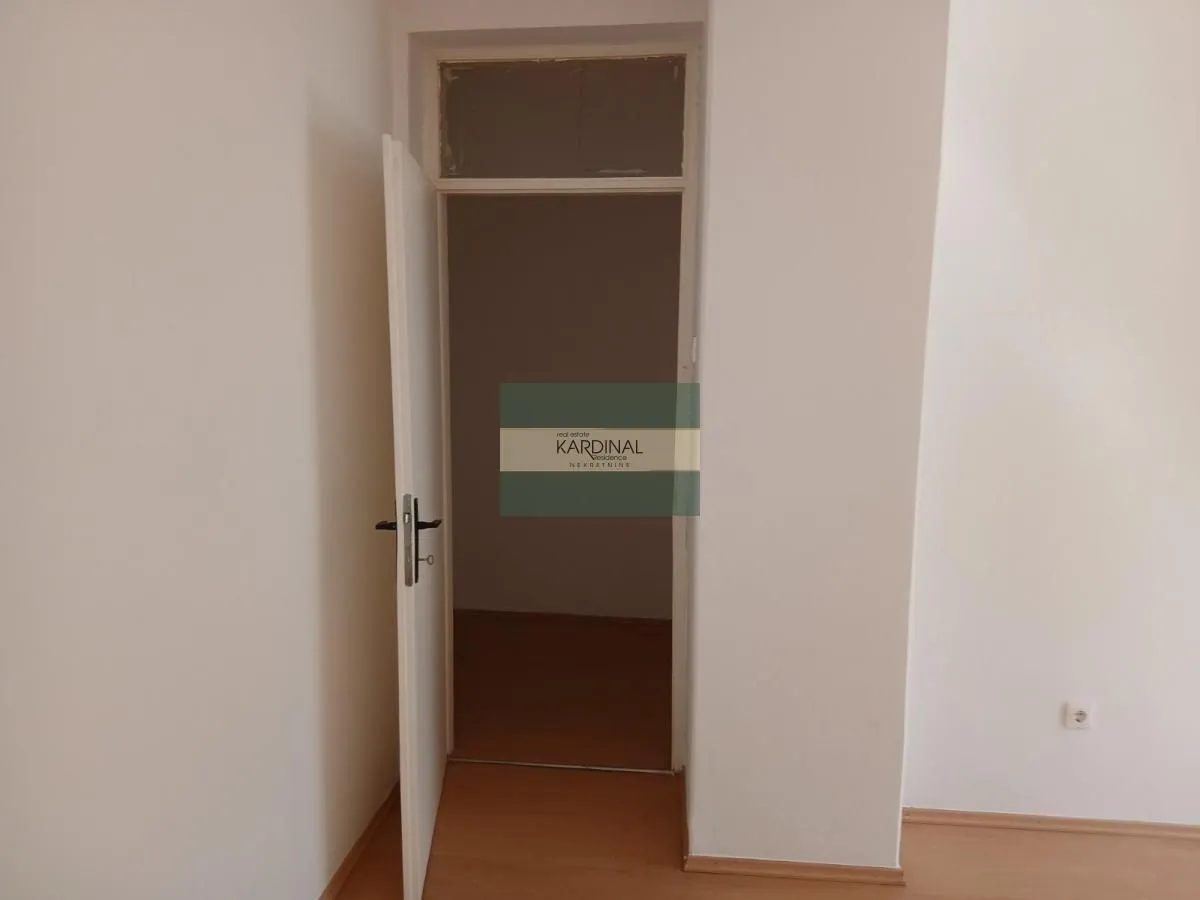 Prodaja, dvosoban stan, 58m², Tabane, Jagodina