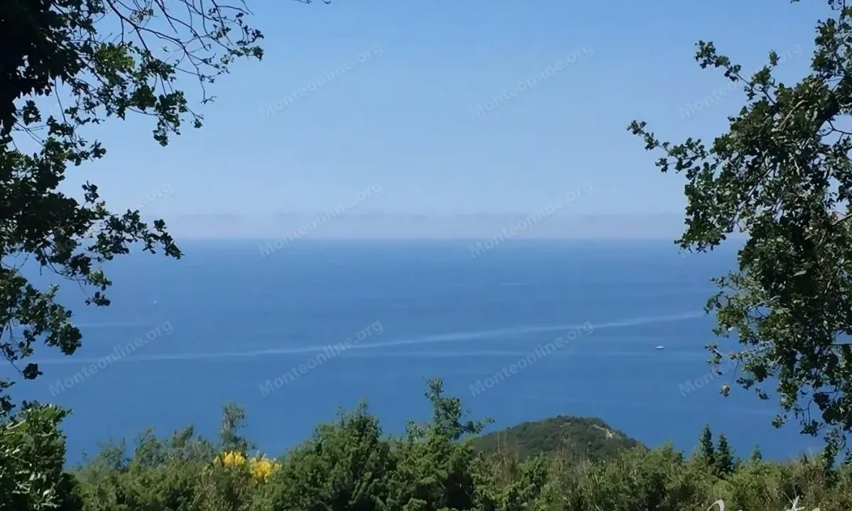 Sale, land lot, 304m², Blizikuće, Budva