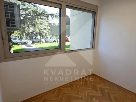 Izdavanje, poslovni prostor, 106m², Baston, Podgorica - image 8
