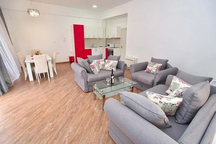 Rent, two bedroom apartment, 89m², Centar, Budva