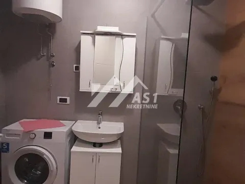 Izdavanje, jednosoban stan, 50m², Petrovaradin, Novi Sad - image 6