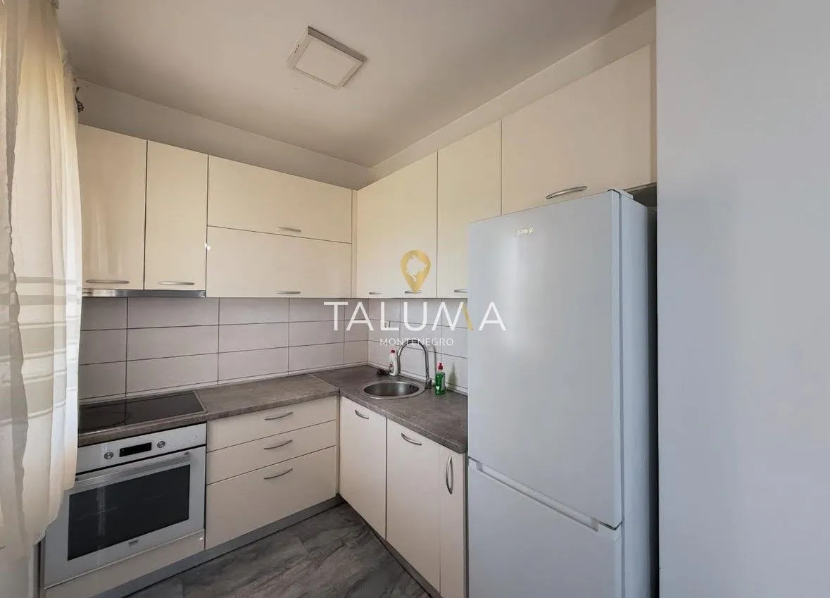 Rent, house, 147m², Donji Kokoti, Podgorica