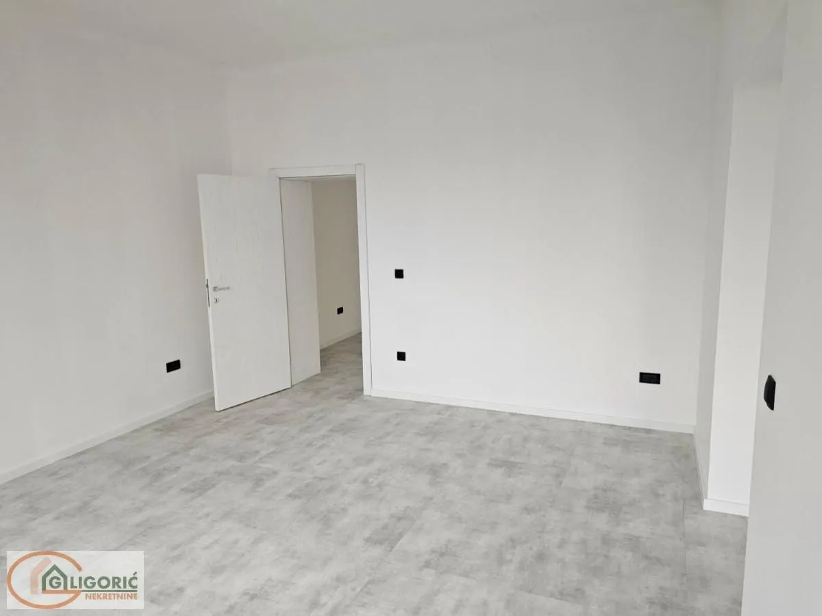Sale, four bedroom apartment, 120m², Vračar Centar, Vračar Sve Podlokacije
